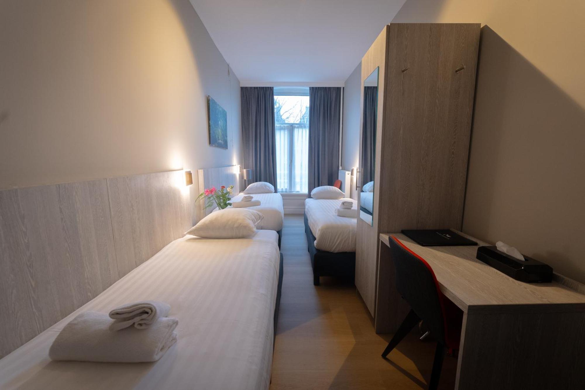 Crown Hotel Амстердам Екстериор снимка