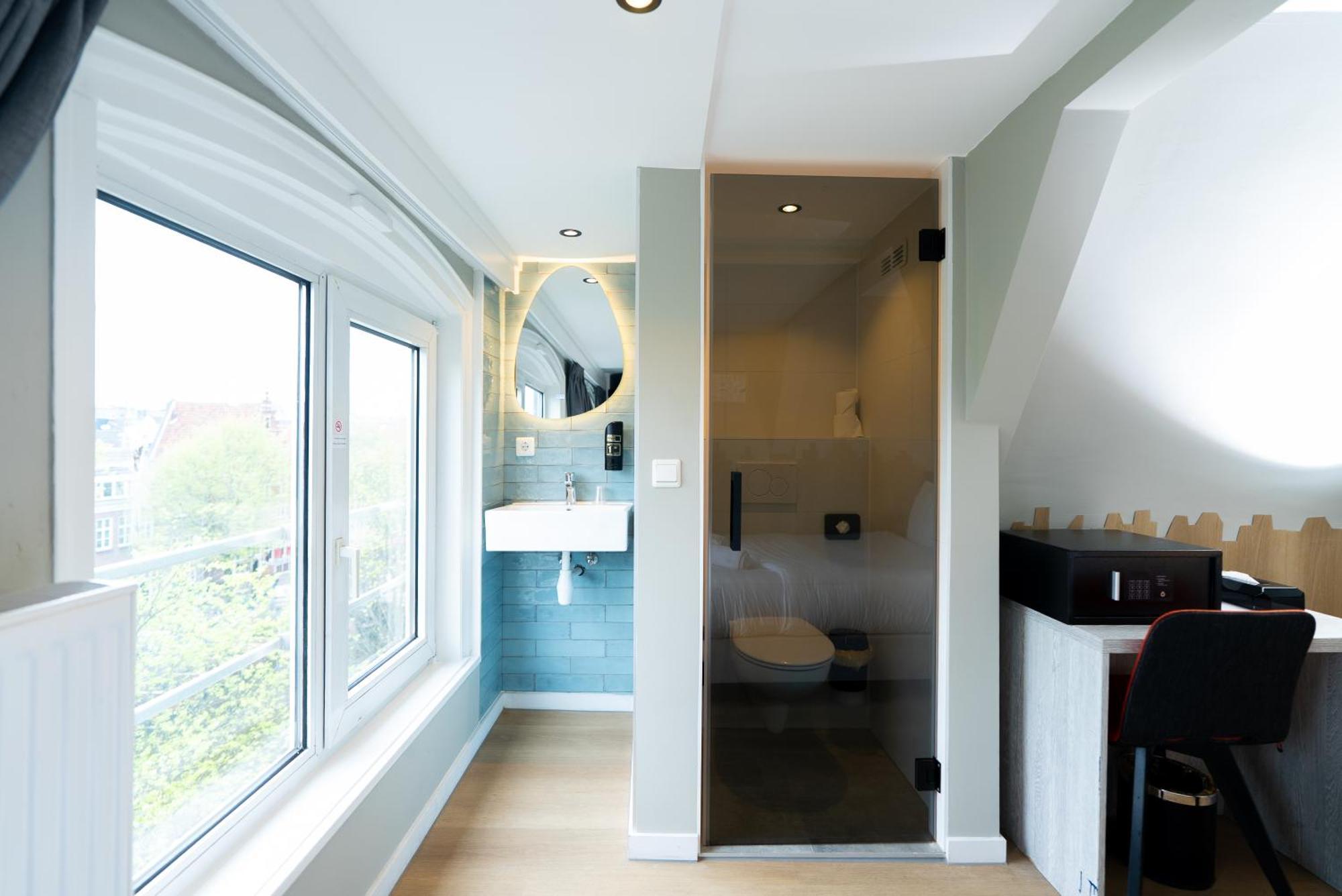 Crown Hotel Амстердам Екстериор снимка