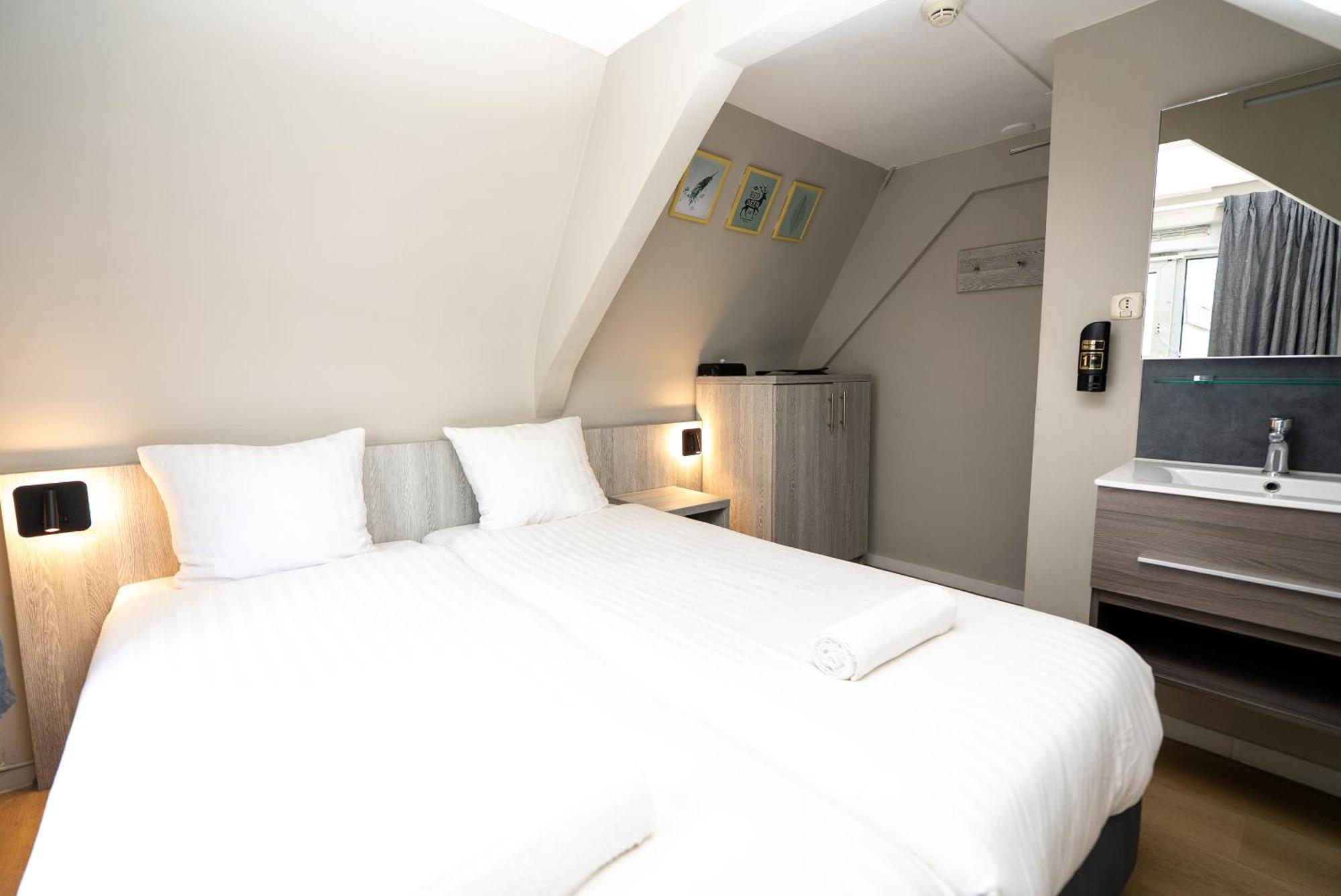 Crown Hotel Амстердам Екстериор снимка