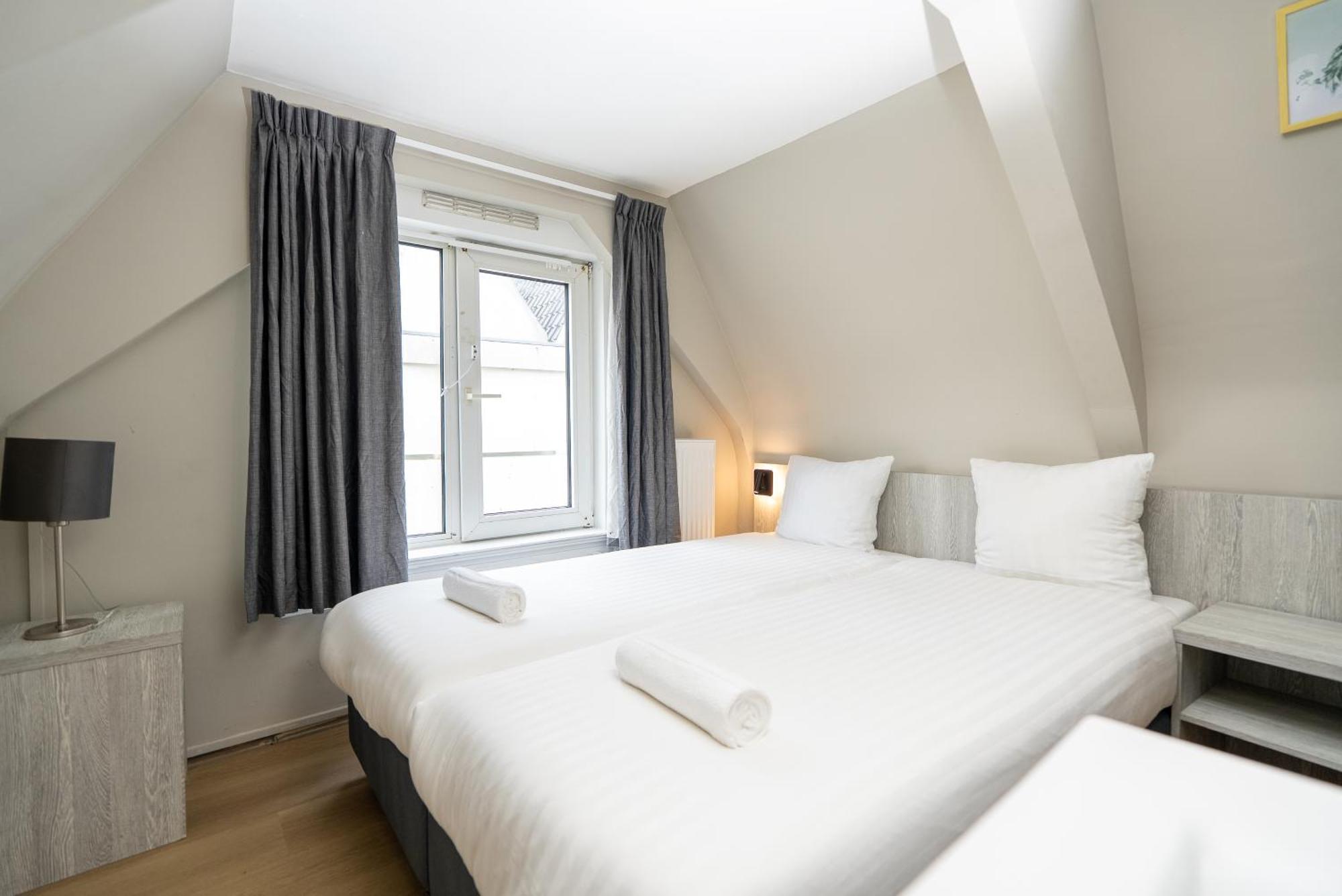 Crown Hotel Амстердам Екстериор снимка